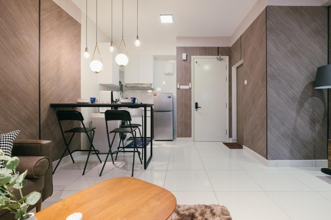 Cozy&Modern suite 现代风格设计 @ Arte Mont Kiara Kuala Lumpur Eksteriør billede