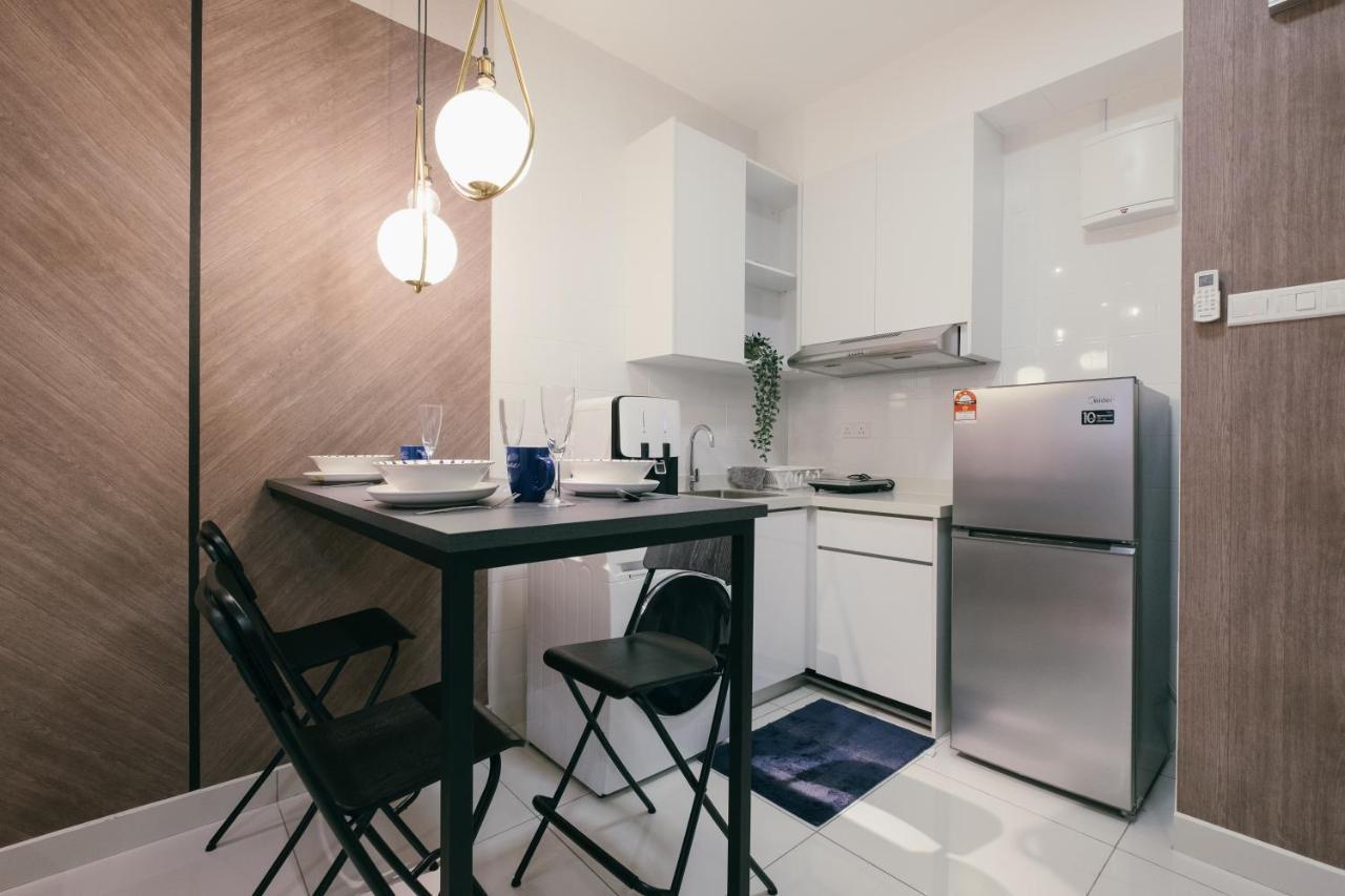 Cozy&Modern suite 现代风格设计 @ Arte Mont Kiara Kuala Lumpur Eksteriør billede